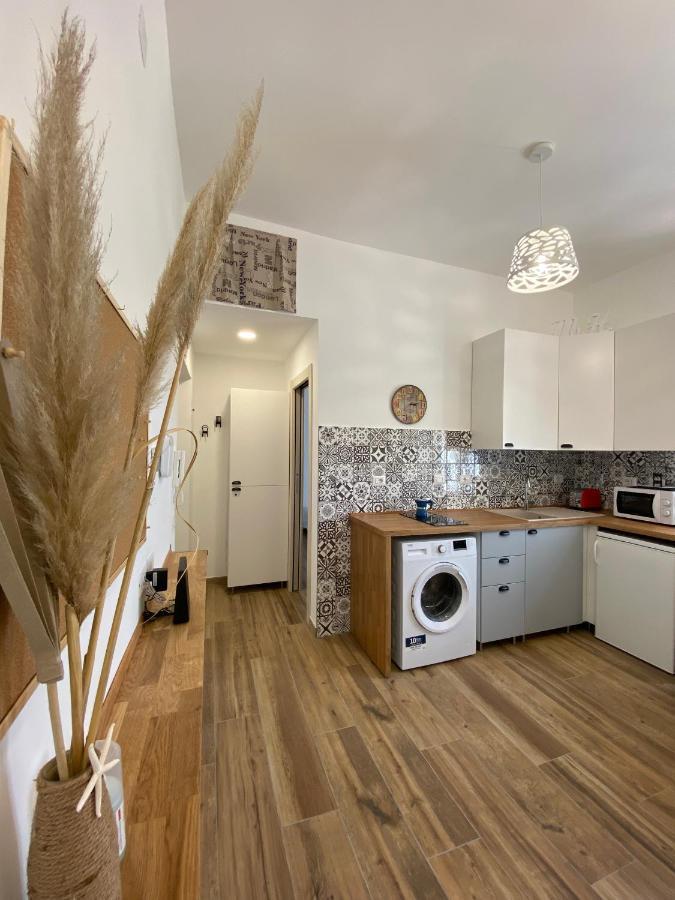 Menasihome โรม ภายนอก รูปภาพ